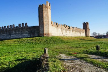 Montagnana, Veneto, İtalya 'nın ortaçağ duvarları