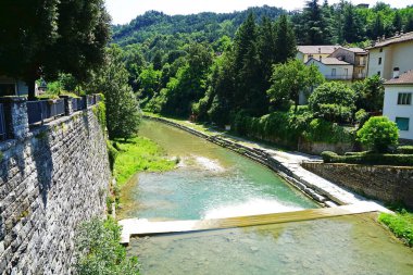 Marradi 'deki Lamone Nehri, Toskana, İtalya