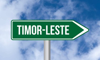 Bulutlu arkaplanda zamanlayıcı levhası