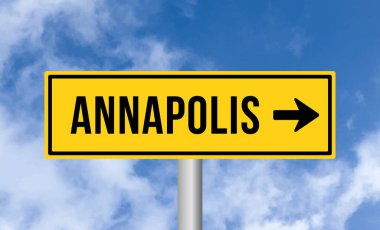 Gökyüzü arka planında Annapolis yol tabelası