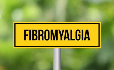 Arka planda fibromiyalji yol tabelası