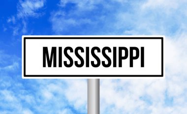Gökyüzünde Mississippi yol tabelası