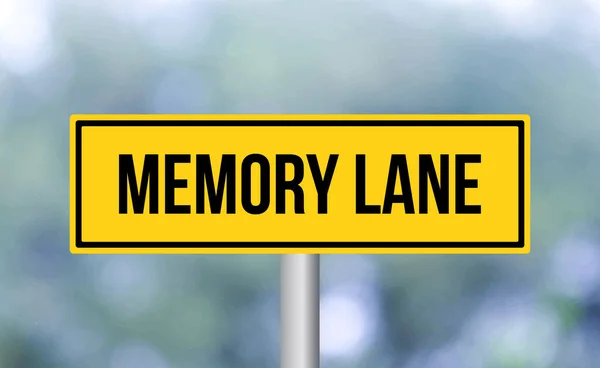 Bulanık arkaplanda bellek yolu işareti