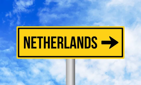 Holandia Drogowy Znak Tle Niebieskiego Nieba — Zdjęcie stockowe