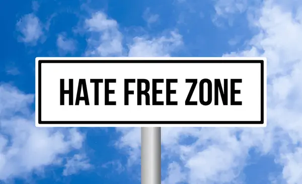 Odio Zona Libera Cartello Stradale Sfondo Cielo Blu — Foto Stock