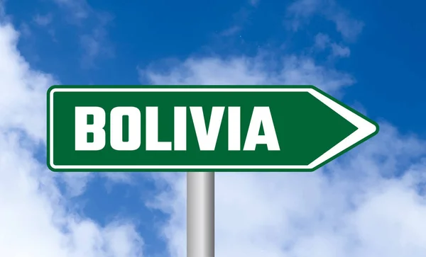 青い空にボリビアの道路標識 — ストック写真