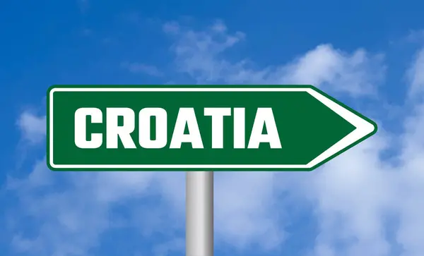 Croacia Señal Tráfico Cielo Nublado Fondo —  Fotos de Stock