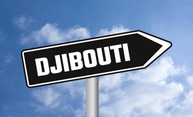 Mavi gökyüzü arka planında Cibuti yol işareti