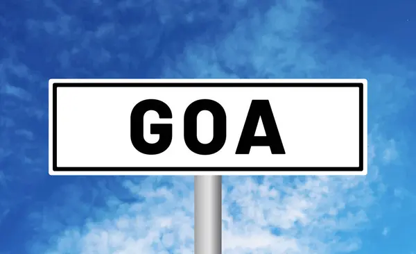 Goa Straßenschild Auf Blauem Himmel Hintergrund — Stockfoto