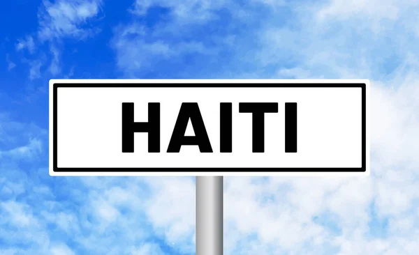 Дорожный Знак Гаити Голубом Фоне Неба — стоковое фото