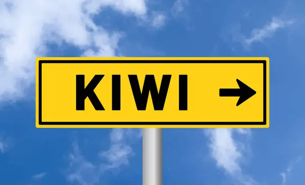 Kiwi Verkehrsschild Bewölkten Himmel — Stockfoto