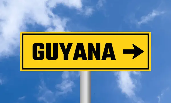 Guyana Verkeersbord Lucht Achtergrond — Stockfoto
