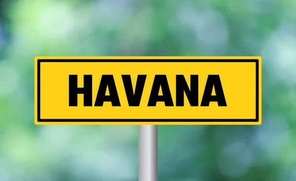 Bulanık Zeminde Havana Yol Tabelası — Stok fotoğraf