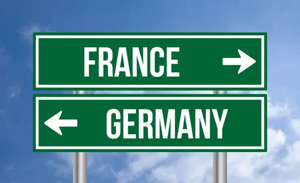 France Germany Road Sign Cloudy Sky Background — Stock Photo, Image