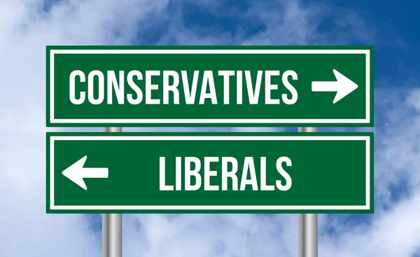 Konservative Oder Liberale Straßenschild Auf Himmelshintergrund — Stockfoto