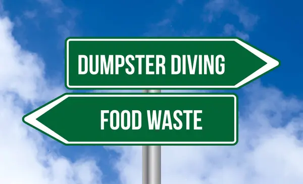 Dumpster Diving Food Waste Road Sign Cloudy Sky Background — Stock Photo, Image