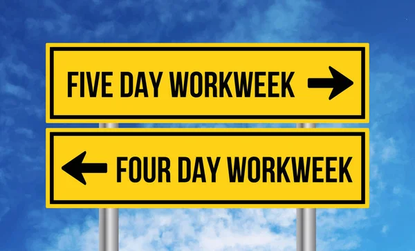 Lima Hari Kerja Seminggu Atau Empat Hari Kerja Tanda Jalan — Stok Foto