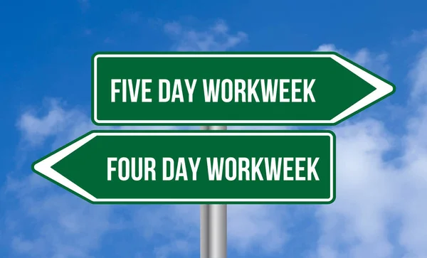 Lima Hari Kerja Seminggu Atau Empat Hari Kerja Tanda Jalan — Stok Foto