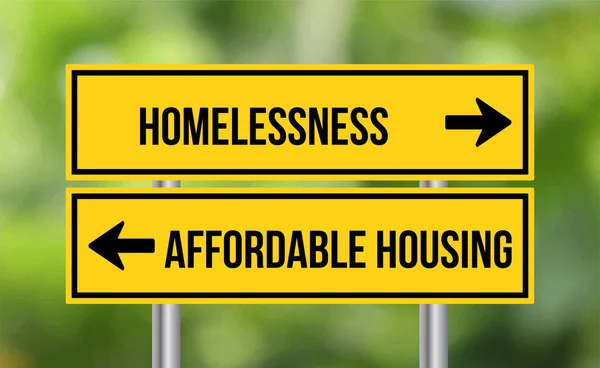 背景模糊的无家可归或经济适用住房路标 — 图库照片