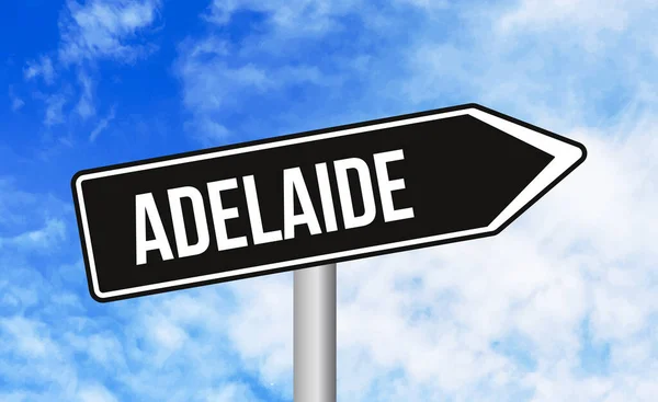 Adelaide Vägskylt Blå Himmel Bakgrund — Stockfoto