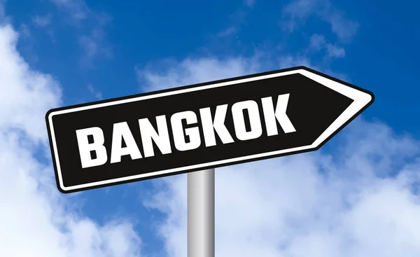 Bangkok Drogowy Znak Tle Niebieskiego Nieba — Zdjęcie stockowe