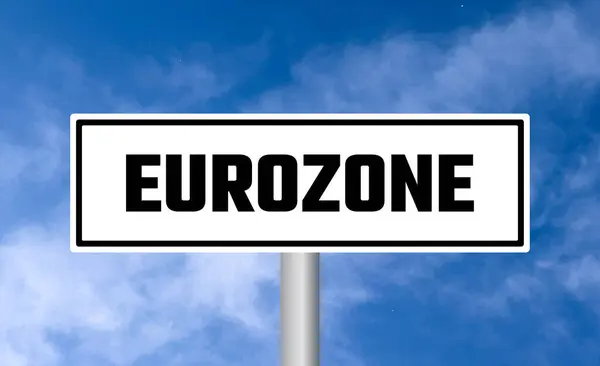 Signo Rodoviário Zona Euro Fundo Céu — Fotografia de Stock
