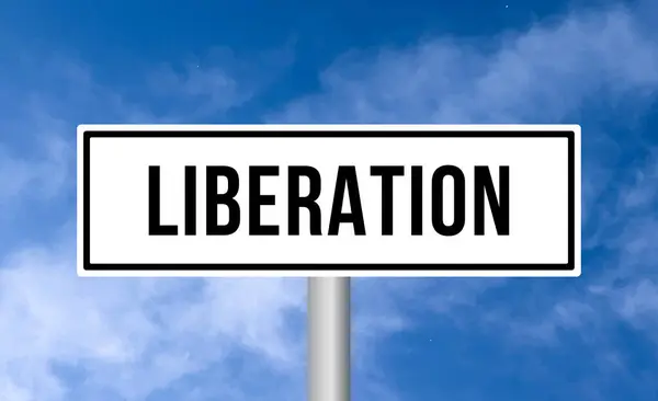 Liberation Väg Skylt Blå Himmel Bakgrund — Stockfoto