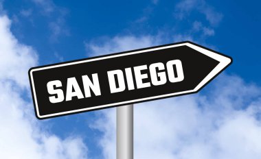 Arka planda San Diego yol tabelası