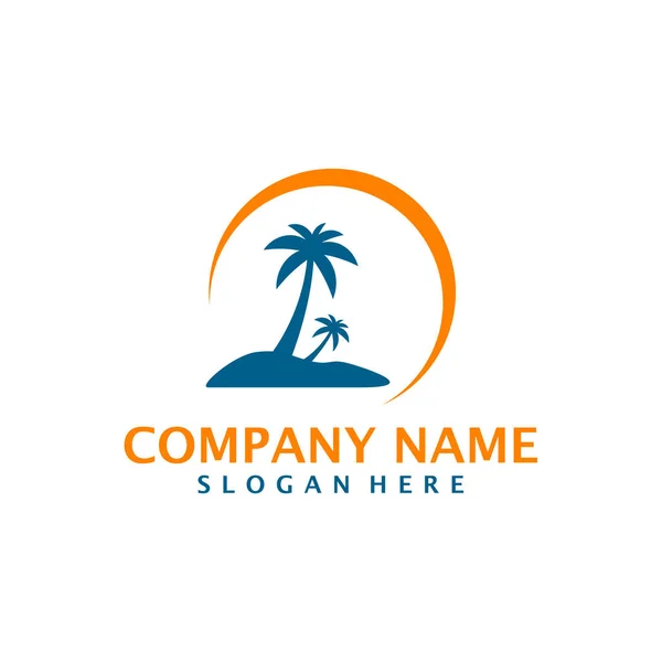 Summer Travel Logo Ontwerp Vector Kokosnoot Boom Met Strand Zon — Stockvector