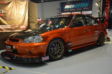 Pasay, PH-13 - Honda Civic, 13 Kasım 2021 tarihinde Manila Oto Salonu, Filipinler 'de. Manila Auto Salon, Filipinler 'de her yıl düzenlenen bir pazar sonrası araba fuarıdır..