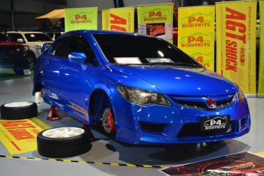 Pasay, PH-13 - Honda Civic, 13 Kasım 2021 tarihinde Manila Oto Salonu, Filipinler 'de. Manila Auto Salon, Filipinler 'de her yıl düzenlenen bir pazar sonrası araba fuarıdır..