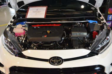 Pasay, PH-13 - Toyota Gazoo Yarış Yaris araba motoru Manila Oto Salon 'da 13 Kasım 2021 tarihinde Pasay, Filipinler' de. Manila Auto Salon, Filipinler 'de her yıl düzenlenen bir pazar sonrası araba fuarıdır..