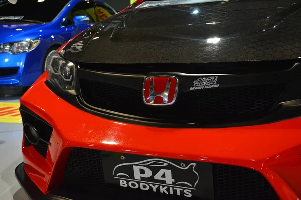 Pasay, PH-13 - Honda Civic, 13 Kasım 2021 tarihinde Manila Oto Salonu, Filipinler 'de. Manila Auto Salon, Filipinler 'de her yıl düzenlenen bir pazar sonrası araba fuarıdır..