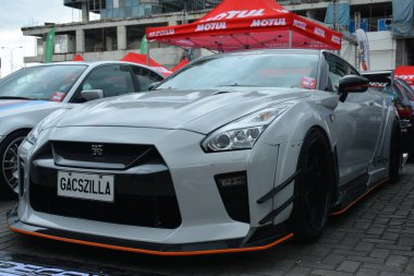 Pasay, PH-12 - Nissan gtr Bumper 'dan Bumper' a 16 araba fuarı 12 Aralık 2021 'de Pasay, Filipinler' de. Bumper to Bumper, tüm yıl boyunca Filipinler 'de düzenlenen bir otomobil fuarıdır..