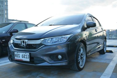 SAN JUAN, PH - APR 23 - Zoom 'daki Honda City 23 Nisan 2022' de San Juan, Filipinler 'de buluşuyor. Zoom Meet, Filipinler 'de düzenlenen yıllık bir otomobil fuarıdır..