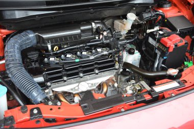 Pasay, PH - 28 Mayıs - Suzuki dzire motoru 28 Mayıs 2022 tarihinde Pasay, Filipinler 'de Autofest test sürüşünde. Autofest, Filipinler 'in Pasay kentinde düzenlenen bir test sürüşü etkinliğidir..