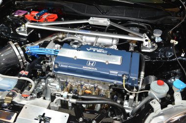 PASAY, PH - NOV 26 - Honda civic engine at Manila Auto Salon on November 26, 2022 in Pasay, Philippines. Manila Auto Salon is a car event in Philippines.