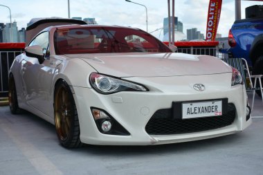 SAN JUAN, PH - 26 Şubat - Toyota 86, 26 Şubat 2023 tarihinde San Juan, Filipinler 'de bir araya geldi. Doğu Yakası Kolektifi Filipinler 'de bir araba buluşması düzenliyor..