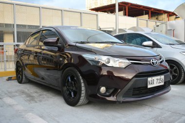 SAN JUAN, PH - 26 Şubat - Toyota vios, 26 Şubat 2023 tarihinde San Juan, Filipinler 'de bir araya geldi. Doğu Yakası Kolektifi Filipinler 'de bir araba buluşması düzenliyor..