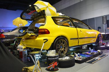 Pasay, PH - MAR 4 - Honda Civic mugen at JDM Underground car show at 4 Mart 2023, Pasay, Filipinler. JDM Underground, Filipinler 'de düzenlenen bir otomobil fuarıdır..