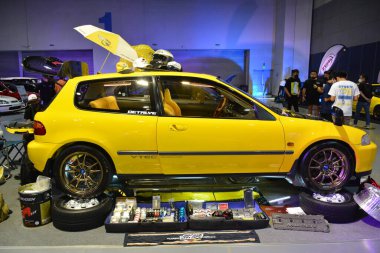 Pasay, PH - MAR 4 - Honda Civic mugen at JDM Underground car show at 4 Mart 2023, Pasay, Filipinler. JDM Underground, Filipinler 'de düzenlenen bir otomobil fuarıdır..