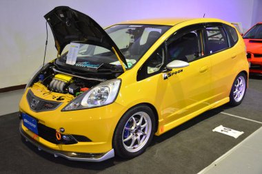 Pasay, PH - MAR 4 - Honda, 4 Mart 2023 'te Pasay, Filipinler' deki JDM yeraltı araba fuarında kriz geçirdi. JDM Underground, Filipinler 'de düzenlenen bir otomobil fuarıdır..