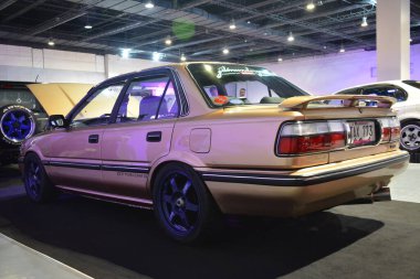 Pasay, PH - MAR 4 - Toyota corolla JDM Metro araba fuarında 4 Mart 2023 tarihinde Pasay, Filipinler 'de. JDM Underground, Filipinler 'de düzenlenen bir otomobil fuarıdır..