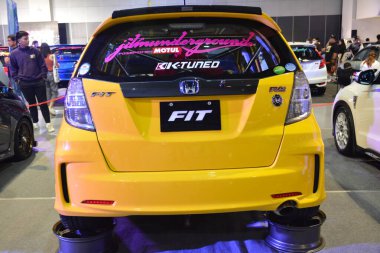 Pasay, PH - MAR 4 - Honda, 4 Mart 2023 'te Pasay, Filipinler' deki JDM yeraltı araba fuarında kriz geçirdi. JDM Underground, Filipinler 'de düzenlenen bir otomobil fuarıdır..