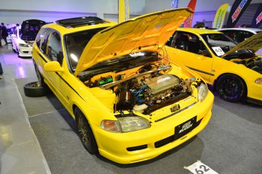 Pasay, PH - MAR 4 - Honda Civic mugen at JDM Underground car show at 4 Mart 2023, Pasay, Filipinler. JDM Underground, Filipinler 'de düzenlenen bir otomobil fuarıdır..