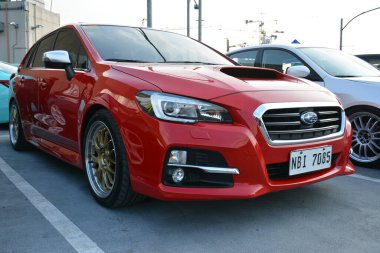 PARANAQUE, PH - MAR 12 - Sneaky Mods arabasında Subaru levorg 12 Mart 2023 'te Paranaque, Filipinler' de buluşuyor. Sneaky Mods, Filipinler 'de bir araba yarışması..