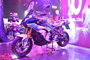 Pasay, PH - 25 MAR - 25 Mart 2023 'te Filipinler' deki İç Yarış Bisiklet Festivali 'nde. Inside Racing, Filipinler 'de bir motosiklet yarışması..