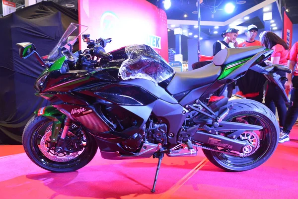 Pasay Mar Kawasaki Ninja 1000 Racing Bike Fesztiválon 2023 Március — Stock Fotó