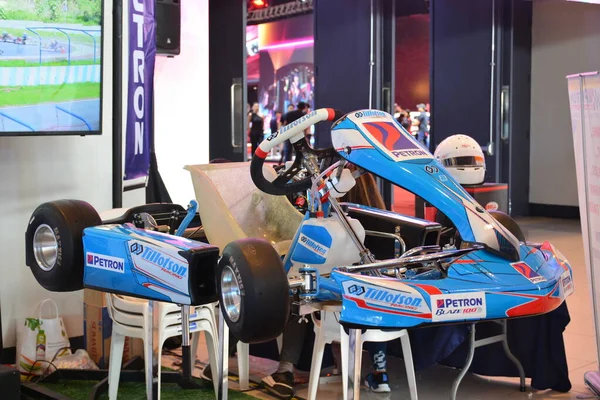 Пастер Апр Race Kart Manila International Auto Show Квітня 2023 — стокове фото