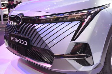 PASAY, PH - APR. 15 - Gac emkoo Manila Uluslararası Otomobil Fuarı 15 Nisan 2023 tarihinde Pasay, Filipinler 'de. Manila International Auto Show, Filipinler 'de düzenlenen yıllık otomobil fuarıdır..